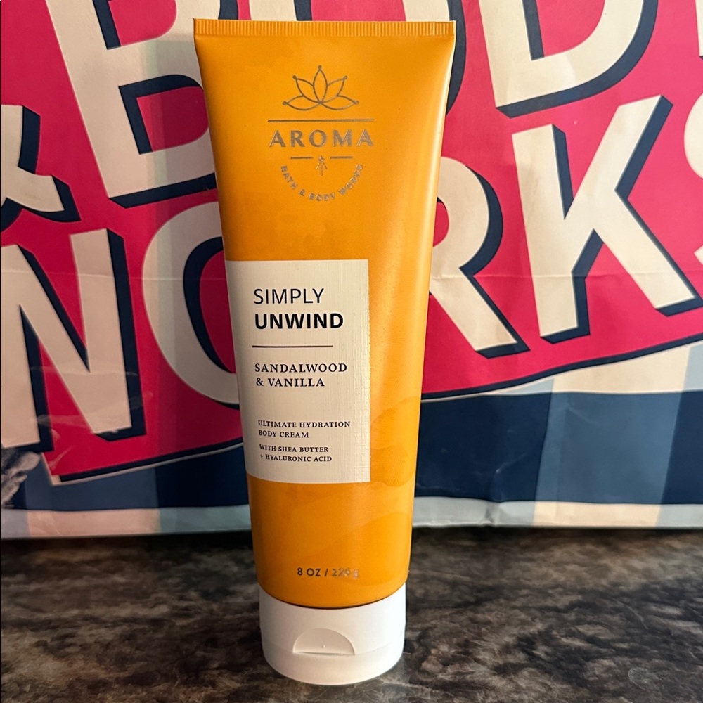 Bath & Body Works aromatherapy Simply Unwind